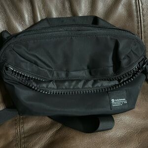 Lululemon bag